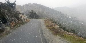 Beşparmaklar’da kar yağışı!