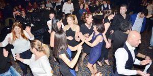 Moral gecesinde eğlence tavan yaptı