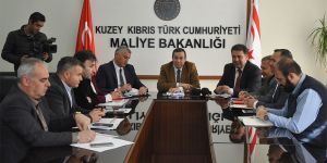 Yap-boz tahtasına çevrilen mesai saatleri yine değişti!