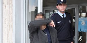 Abisinin kimliğine büründü