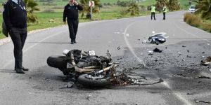 Motosiklet ile araç çarpıştı…