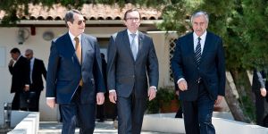 Liderler bir araya geliyor