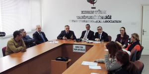 'Tıp Haftası'nda sorunlara dikkat çekildi