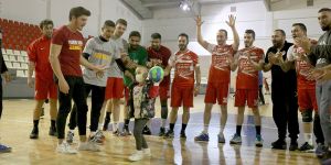 Nefes maçları izledi