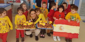 Miniklere ülkeler tanıtıldı