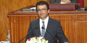 Akansoy: Müzakereler bir yıl askıya alınsın