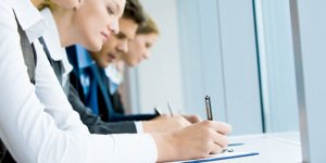 Yetişkinlere dil kursu