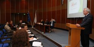 Kıbrıs’ın güneyine 80'li yıllardan günümüze 160 bin göçmen