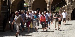 Büyük Han artık  pazar günleri de açık olacak