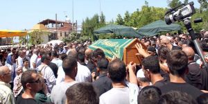 Barut gözyaşları ile uğurlandı