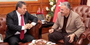 Kemal Dürüst İzmir'de temaslarda bulunuyor