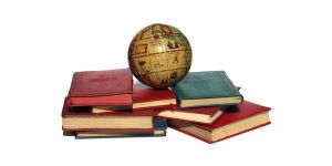 Çatışma Sonrası Toplumlarda Tarih Kitaplarının Yeniden Yazılması: Kuzey Kıbrıs’ta Barış Eğitimi Deneyimi