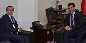 Özgürgün, Eide’yi kabul etti