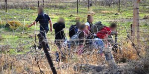 Güneyde yakalanan göçmenler, "Gayretköy'den geçti"