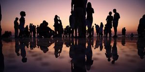 Solcu Olduğuna İnanmanın Kolaycılığı Üzerine Etiketler, Etiketler, Etiketler