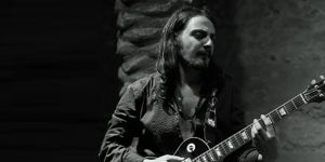 Olcay Gündoğar: Gitarımı elime aldığım ilk gün hayatım değişti