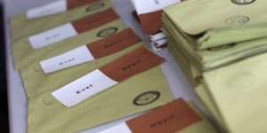 YSK referandumun iptali istemini reddetti