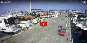 İskele yıkılırken çarpıcı görüntü