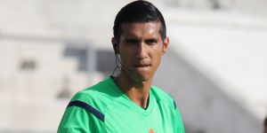 Londra’da düdük Özpaşa’nın