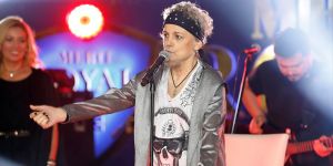 Harun Kolçak’tan müzik ziyafeti