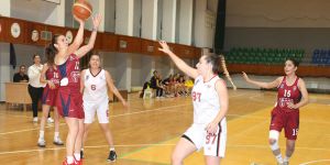 Şampiyonluğa dev adım