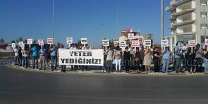 Hükümet protesto edildi