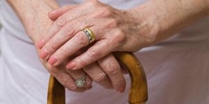 Emekli maaşı için 7 yıl ceset sakladı