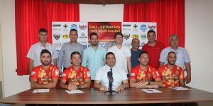 Çetinkaya’dan gövde gösterisi