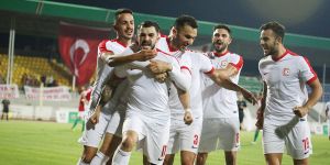 Açılışı Yaşınses yaptı: 1-0