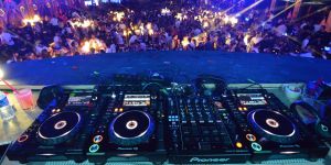 Harikalar Diyarı’nda harika DJ’ler