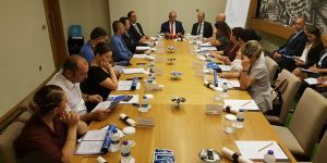 MERKEZ  BANKASI'NDAN  PİYASA ÇIKIŞI