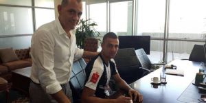 Güvensoy resmi imzayı attı