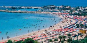 Kıbrıs’ın güneyine olağanüstü turist akını