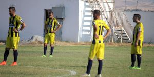 Aydınköy’de sakatlar can sıkıyor