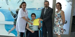 Tedavi gören öğrenciler karnelerini aldı