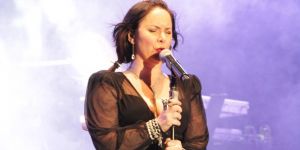 Şebnem Ferah 1.5 saat bekletti