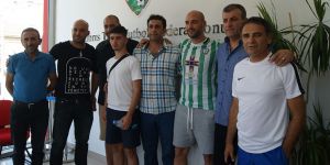 Billy Mehmet’ten resmi imza