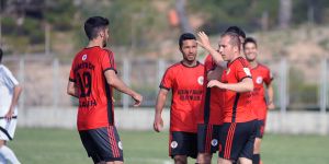 Hamitköy sahaya iniyor