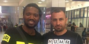 Adeleke Yeşilova için geldi