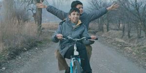 Mavi Bisiklet’e İran’dan ödül