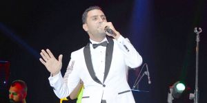 ‘Mavi Geceler’ Yaşar İpek ile coştu