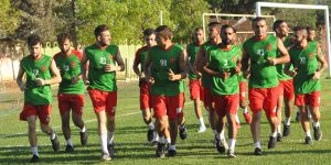 Ülkü Yurdu sıkı çalışıyor