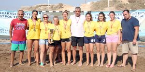 Esentepe’de hentbol coşkusu yaşandı