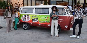 Retrobüs City Mall’da coşturdu