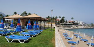 Karaoğlanoğlu Belediye Plajı hizmete açılıyor