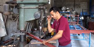 “Bazı geceler gözlerimin ağrısından uyuyamam”