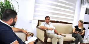 “Geldiğimde Büyükelçiye sordum, dedim ‘Sen benim için mi yazdın bunu’”