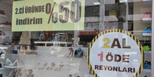 ‘İNDİRİM’ esnafın havasını değiştirdi