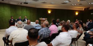 Akıncı, Mağusa ve İskele'de bilgilendirdi