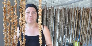 Sıra sıra sucuklar asılmaya başlandı!